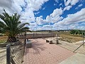 Gran casa de campo de 5 dormitorios con piscina in Real Estate Alicante