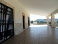 Schöne Villa mit 5 Schlafzimmern in La Romana in Real Estate Alicante