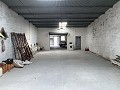 Landhuis met 3 slaapkamers en opslagdepot 10 minuten lopen naar Barinas Town in Real Estate Alicante