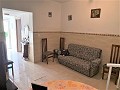 Landhuis met 3 slaapkamers en opslagdepot 10 minuten lopen naar Barinas Town in Real Estate Alicante