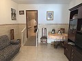 Landhuis met 3 slaapkamers en opslagdepot 10 minuten lopen naar Barinas Town in Real Estate Alicante