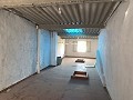 Landhuis met 3 slaapkamers en opslagdepot 10 minuten lopen naar Barinas Town in Real Estate Alicante