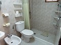 Groot herenhuis met 2 aparte appartementen en garage in Real Estate Alicante