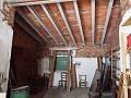 Groot herenhuis met 2 aparte appartementen en garage in Real Estate Alicante