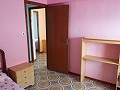 Groot herenhuis met 2 aparte appartementen en garage in Real Estate Alicante