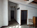 Groot herenhuis met 2 aparte appartementen en garage in Real Estate Alicante
