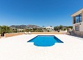 Impresionante villa de nueva construcción de 5 dormitorios y 3 baños y piscina in Real Estate Alicante