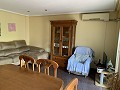 Große 3-Zimmer-Wohnung im Zentrum von Aspe mit Garage in Real Estate Alicante