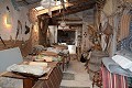 Alte Finca komplett renoviert mit Swimmingpool und originaler Bodega in Real Estate Alicante