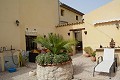 Alte Finca komplett renoviert mit Swimmingpool und originaler Bodega in Real Estate Alicante