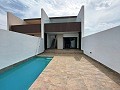 Nieuwbouw Villa met Zwembad in Real Estate Alicante