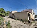 Large Country House with garages near Monovar and Pinoso in Real Estate Alicante