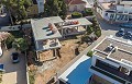 Villa ultra moderne de 4 chambres avec une piscine 8x4 in Real Estate Alicante