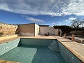 Dorpshuis met zwembad tussen Monovar en Pinoso in Real Estate Alicante