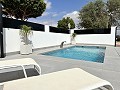 CLÉ PRÊTE - Villas neuves de 3 chambres près du golf et des plages in Real Estate Alicante
