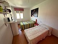 Schönes Stadthaus mit 4 Schlafzimmern und 2 Bädern in Salinas in Real Estate Alicante