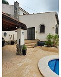 Atemberaubende Villa mit Pool in La Zarza in Real Estate Alicante