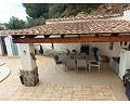 Atemberaubende Villa mit Pool in La Zarza in Real Estate Alicante