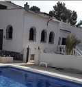 Atemberaubende Villa mit Pool in La Zarza in Real Estate Alicante