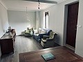 Mooi herenhuis met 5 slaapkamers in Monovar in Real Estate Alicante