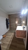 Mooi herenhuis met 5 slaapkamers in Monovar in Real Estate Alicante