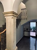 Mooi herenhuis met 5 slaapkamers in Monovar in Real Estate Alicante