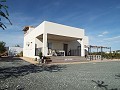 Villa moderne de 3 chambres à pied de la ville avec maisons d'hôtes in Real Estate Alicante