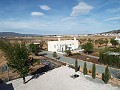 Villa moderne de 3 chambres à pied de la ville avec maisons d'hôtes in Real Estate Alicante
