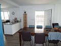 Villa moderne de 3 chambres à pied de la ville avec maisons d'hôtes in Real Estate Alicante