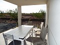 Villa moderne de 3 chambres à pied de la ville avec maisons d'hôtes in Real Estate Alicante
