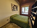 Atemberaubende 5-Bett-Villa mit Pool in Real Estate Alicante