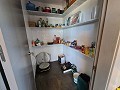 Atemberaubende 5-Bett-Villa mit Pool in Real Estate Alicante