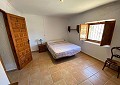 Mooie 140 jaar oude boerderij in Salinas in Real Estate Alicante