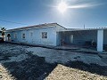 Geräumige Villa mit toller Aussicht und nur wenige Gehminuten von La Romana entfernt in Real Estate Alicante