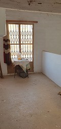 Groot herenhuis met commerciële ruimte in Real Estate Alicante