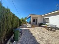Villa in Salinas town on an urban plot of 582m2 in Real Estate Alicante