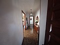 Villa in Salinas town on an urban plot of 582m2 in Real Estate Alicante