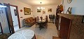 Maison de ville avec appartement séparé à Ayora in Real Estate Alicante
