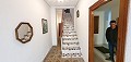Maison de ville avec appartement séparé à Ayora in Real Estate Alicante
