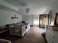 Town House with a garden and garage in Pinoso in Real Estate Alicante