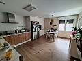 Town House with a garden and garage in Pinoso in Real Estate Alicante