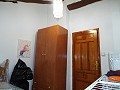 Gerenoveerd herenhuis met 3/4 slaapkamers en solarium in Real Estate Alicante
