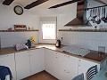 Gerenoveerd herenhuis met 3/4 slaapkamers en solarium in Real Estate Alicante