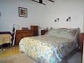 Gerenoveerd herenhuis met 3/4 slaapkamers en solarium in Real Estate Alicante