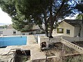 Villa de 4 chambres avec potentiel pour une maison supplémentaire ou des appartements séparés in Real Estate Alicante