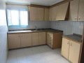 Villa de 4 chambres avec potentiel pour une maison supplémentaire ou des appartements séparés in Real Estate Alicante