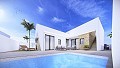 Villas de 3 dormitorios con piscina privada y 1 mes de finalización in Real Estate Alicante