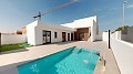 Villas de 3 dormitorios con piscina privada y 1 mes de finalización in Real Estate Alicante