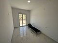 Luxe nieuwe villa met zwembad en perceel in Real Estate Alicante