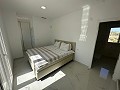 Luxe nieuwe villa met zwembad en perceel in Real Estate Alicante